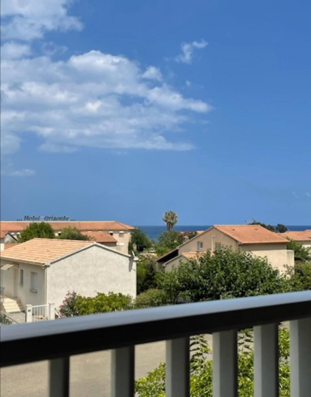 Studio 4 Personnes Bord De Mer Avec Piscine Wifi Cervione Exterior photo